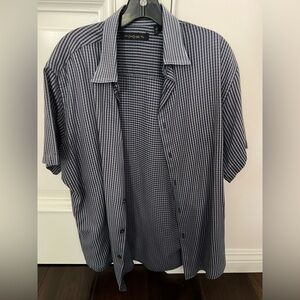 Axist Men's Black and White Gingham Shirt